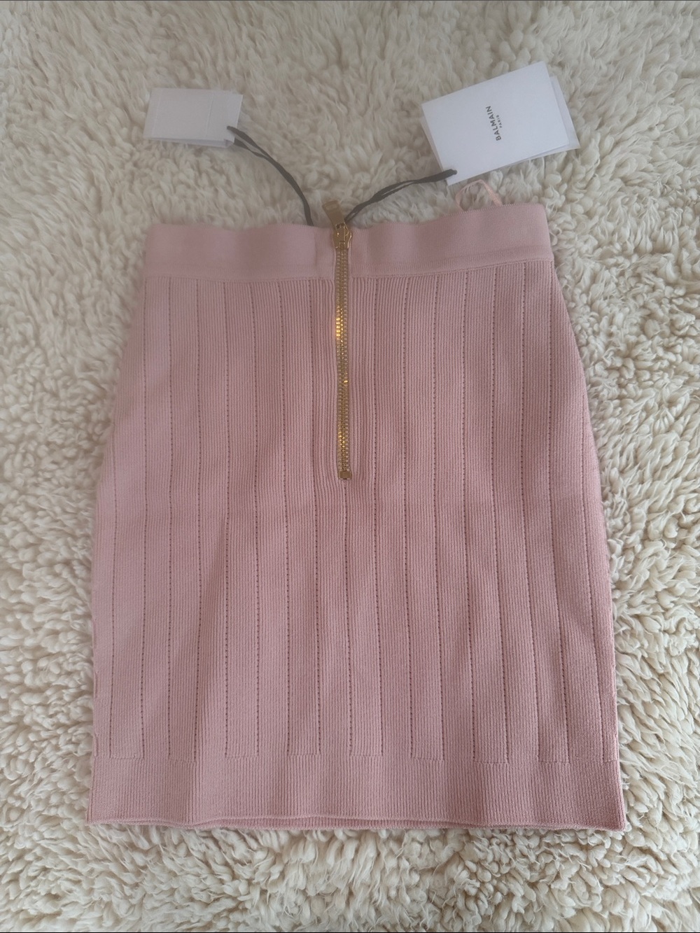 Balmain Pink Ribbed Pencil Skirt with Gold Medallion Buttons - Picture 4 of 4